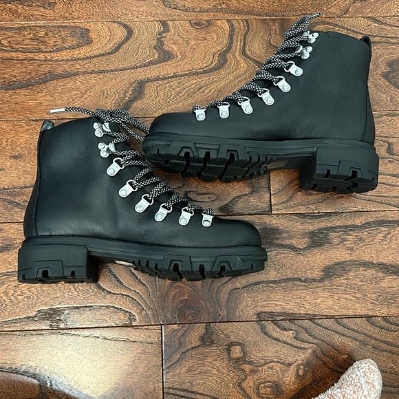 CLOSET CLOSING Rag & Bone Shiloh Hiker Boots Black Leather 38.5 & 37 - Picture 3 of 5